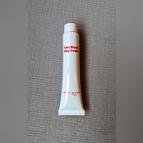 Fake Blood - Picture 1 of 2